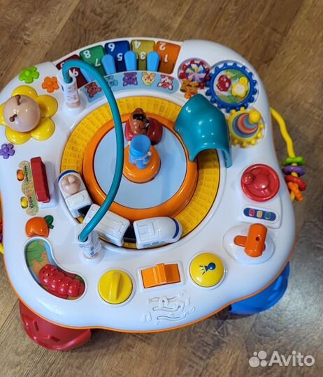 Развивающий стол со светом и звуком жирафики