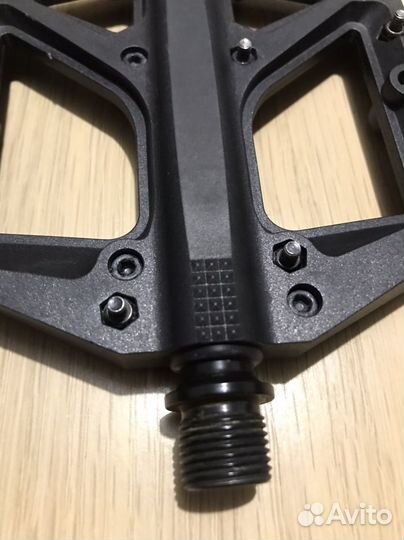 Педали для велосипеда