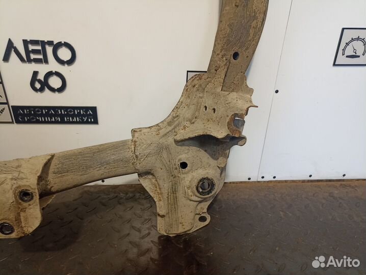 Балка подмоторная для Honda Civic 2001-2005