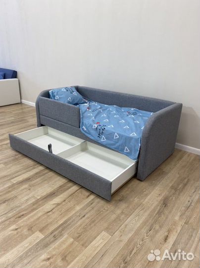 Кровать детская новая