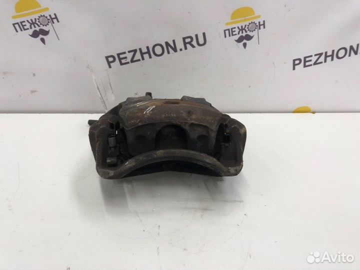 Суппорт тормозной передний правый Nissan Juke