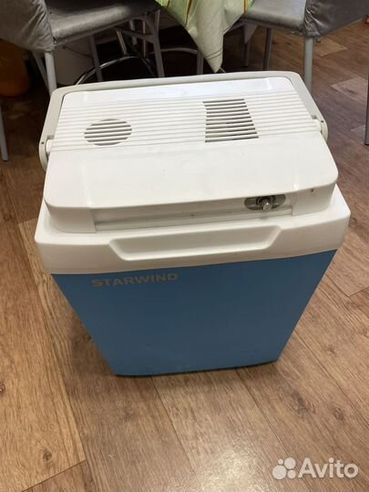 Холодильник автомобильный 12 В