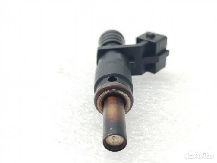 Форсунка топливная Bmw 5-Series F10 3.0 2011