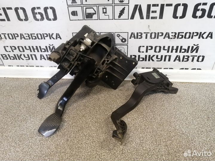 Педальный узел для Fiat Doblo