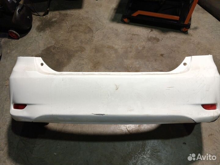 Бампер задний toyota corolla 150