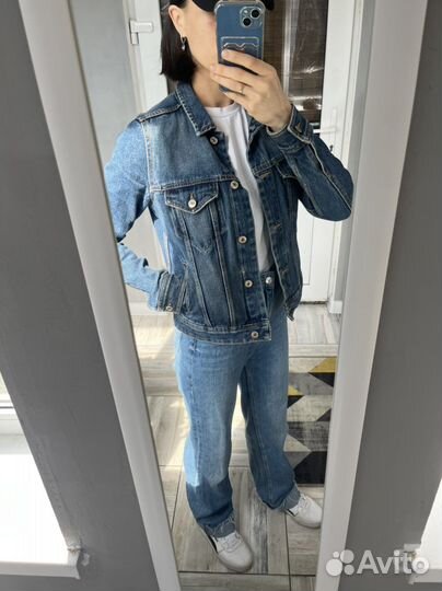 Джинсовая куртка mango 42