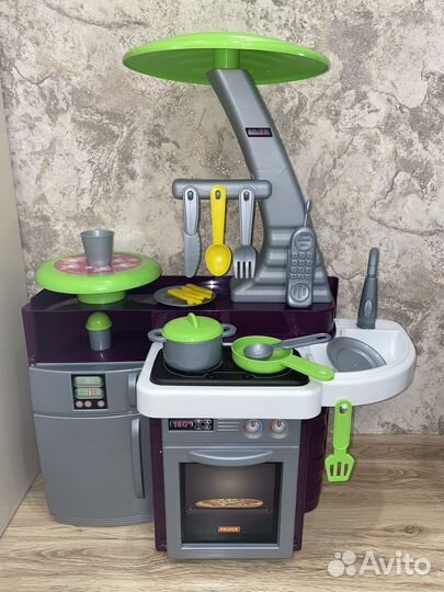 Детская кухня Laura с музыкальной варочной панелью