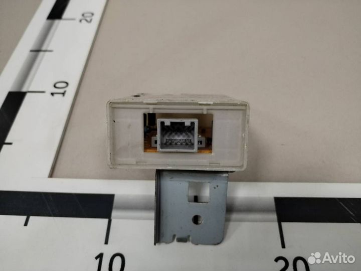 Б/У Блок управления центральным замком 28540CA0