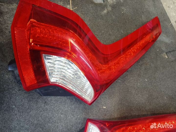 Фонари задние Вольво В60