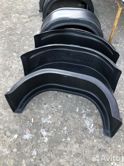 Подкрылки на прицеп