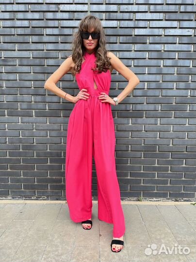 Женский комбинезон