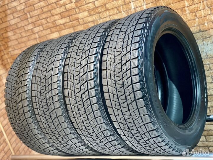 Bridgestone Blizzak DM-V1 225/65 R17