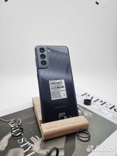Samsung Galaxy S21, 8/128 ГБ