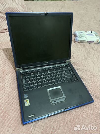 Ноутбук toshiba satellite