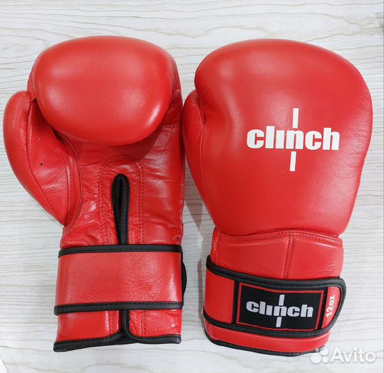Боксерские перчатки Clinch 12 oz. Кожа