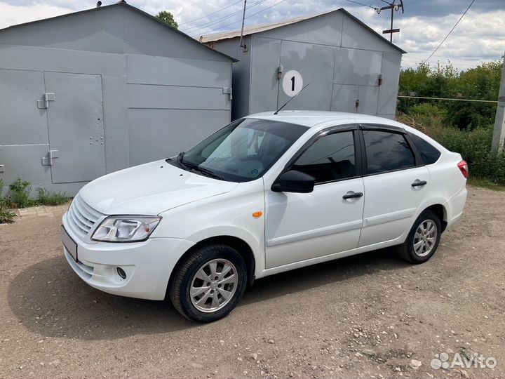 LADA Granta 1.6 МТ, 2014, 100 000 км