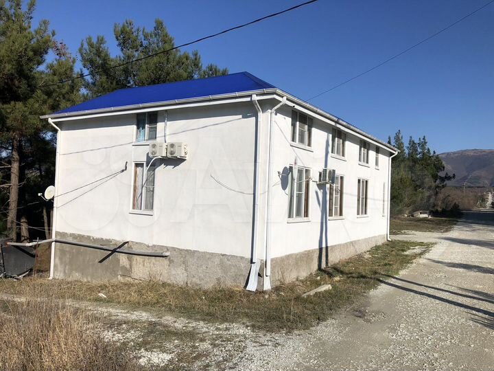 Дом 280 м² на участке 7,5 сот.