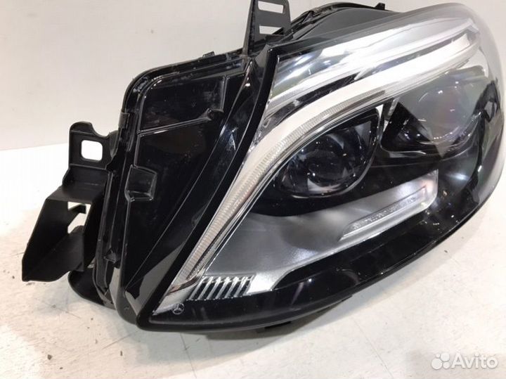 Фара передняя левая Mercedes-Benz Gle W166 2018