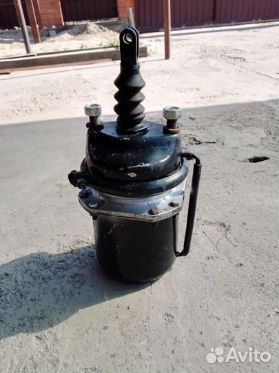 Энергоаккумулятор Камаз