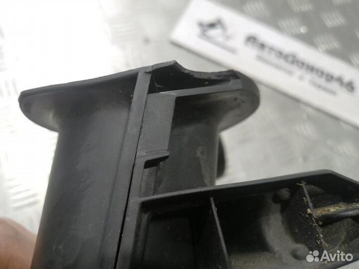 Резонатор воздушного фильтра Меган 3, Флюенс