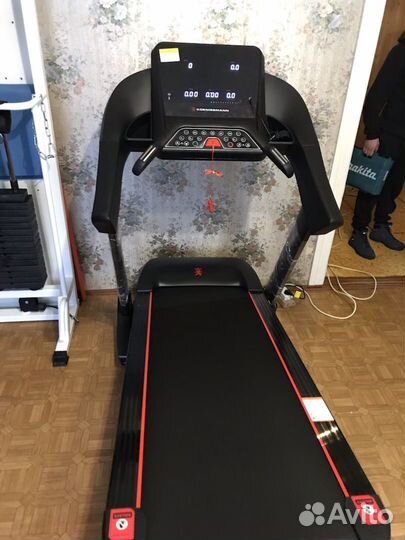 Беговая дорожка новая