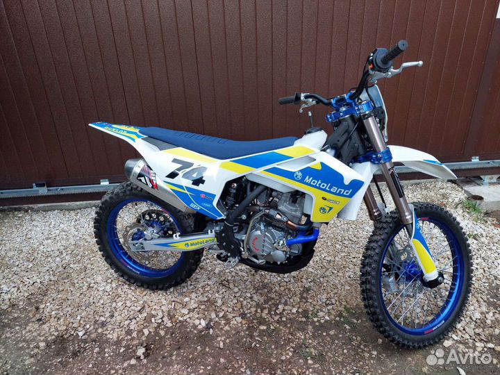 Мотоцикл Motoland xt300st