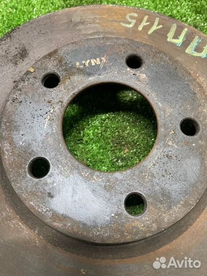 Диск тормозной передний правый Mitsubishi Lancer X