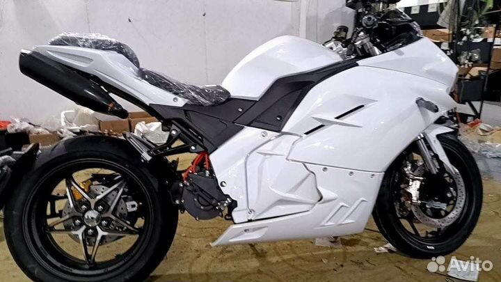 Электро мотоцикл Ducati Panigale 8000W 120Ah