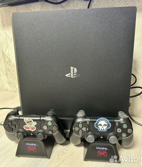 Sony playstation 4 PS4 pro 1tb