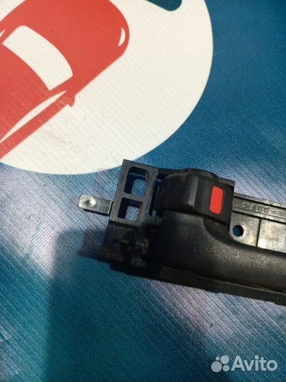 Ручка двери внутренняя задняя левая Toyota Ist