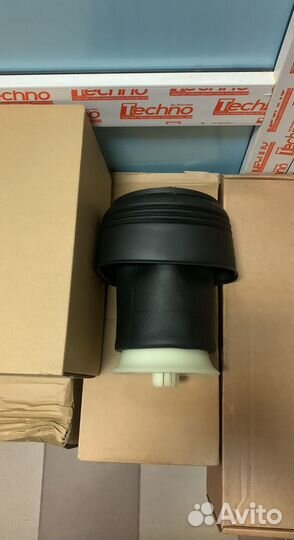 Задний пневмобаллон BMW X5 E70