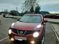 Nissan Juke 1.6 CVT, 2014, 230 000 км, с пробегом, цена 1 200 000 руб.