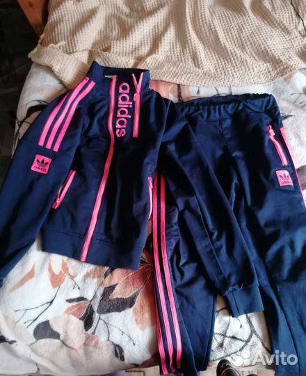 Спортивный костюм adidas для девочки