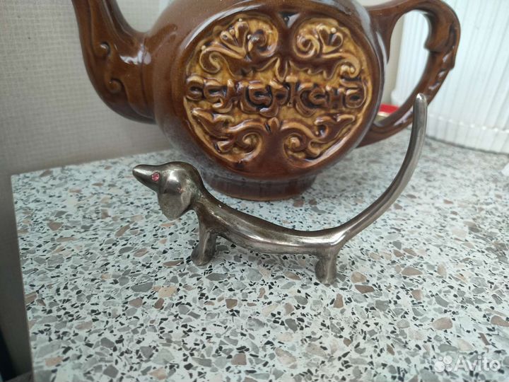 Уникальная мебельная ручка собака