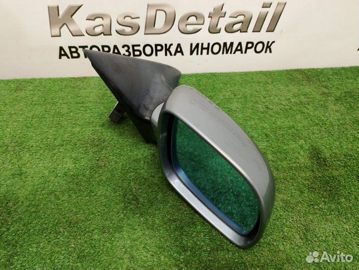 Зеркало заднего вида боковое правое Audi A6 C5 AGA