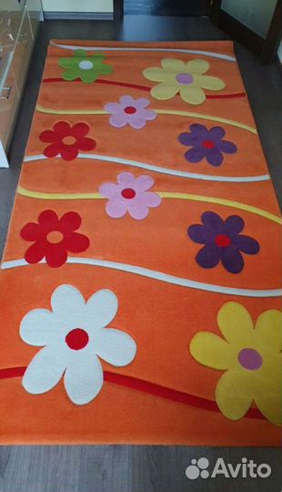 Продам детский палас.Размер 300/150