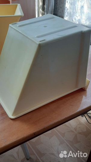 Лоток (емкость) для холодильника Юрбзань