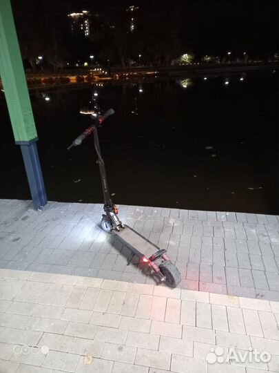 Электросамокат Kugoo x1