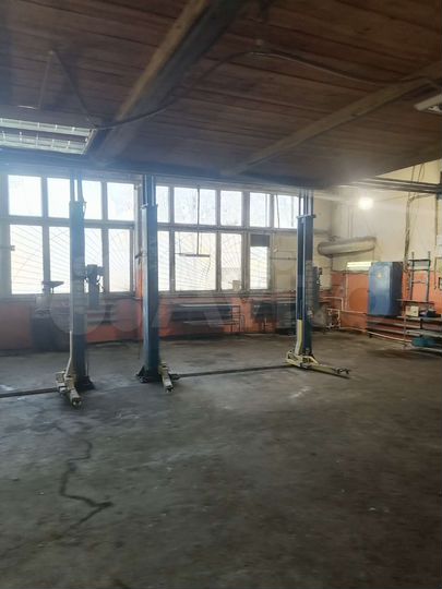 Автосервис, 190 м²