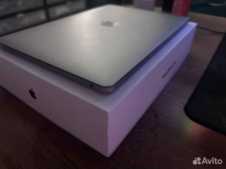 Macbook pro 13 2019 16gb