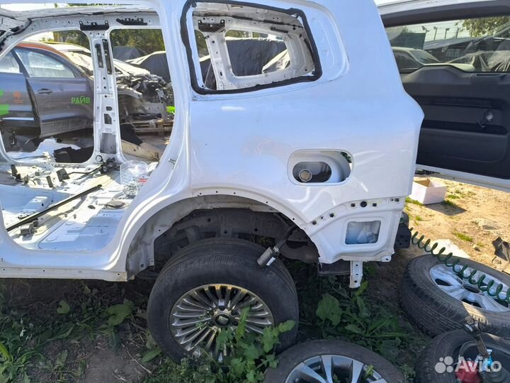 Четверть задняя левая Tank 500