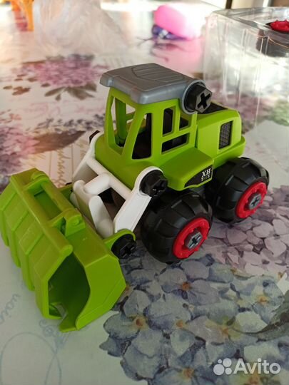 Конструктор трактор с отверткой