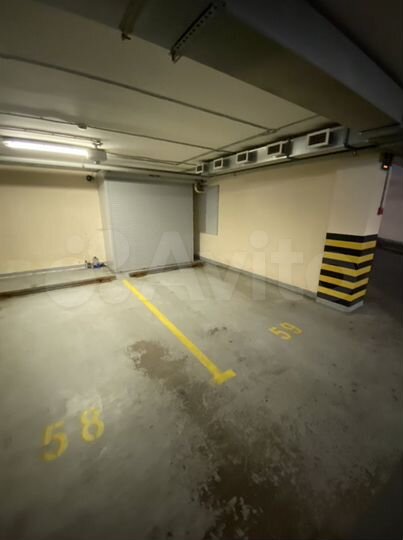 Машиноместо, 18 м²