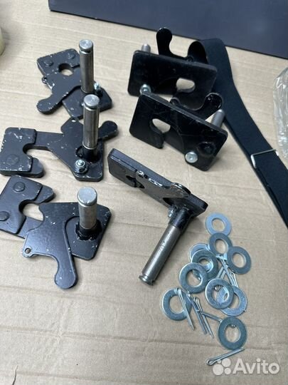 Клипса крепления вала опора вала