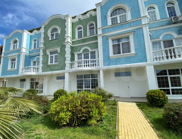 Квартира-студия, 44,1 м², 1/3 эт.