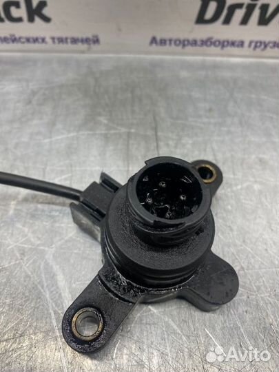 Датчик уровня масла в поддоне Renault Magnum volvo