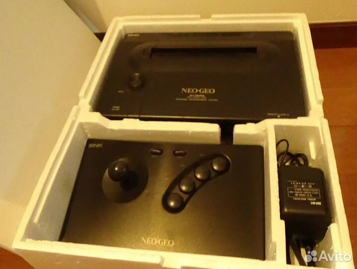 Neo geo AES + карики