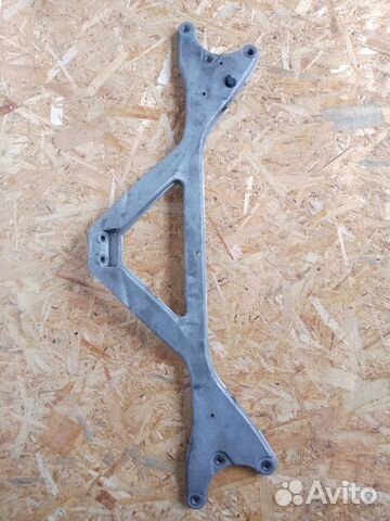 Распорка кузова Audi A8 D4 long 4.2 cdra 2011