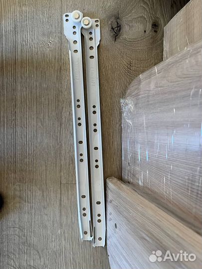 Столик для ноутбука