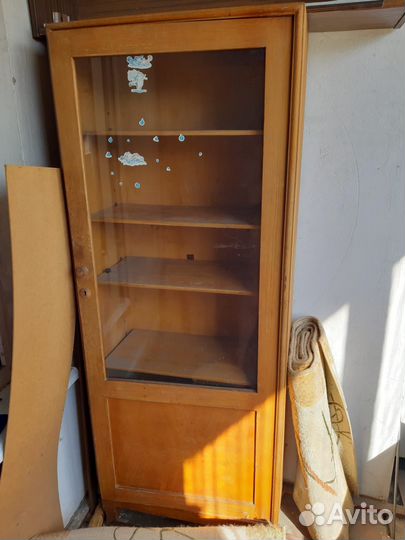 Книжный шкаф старинный СССР